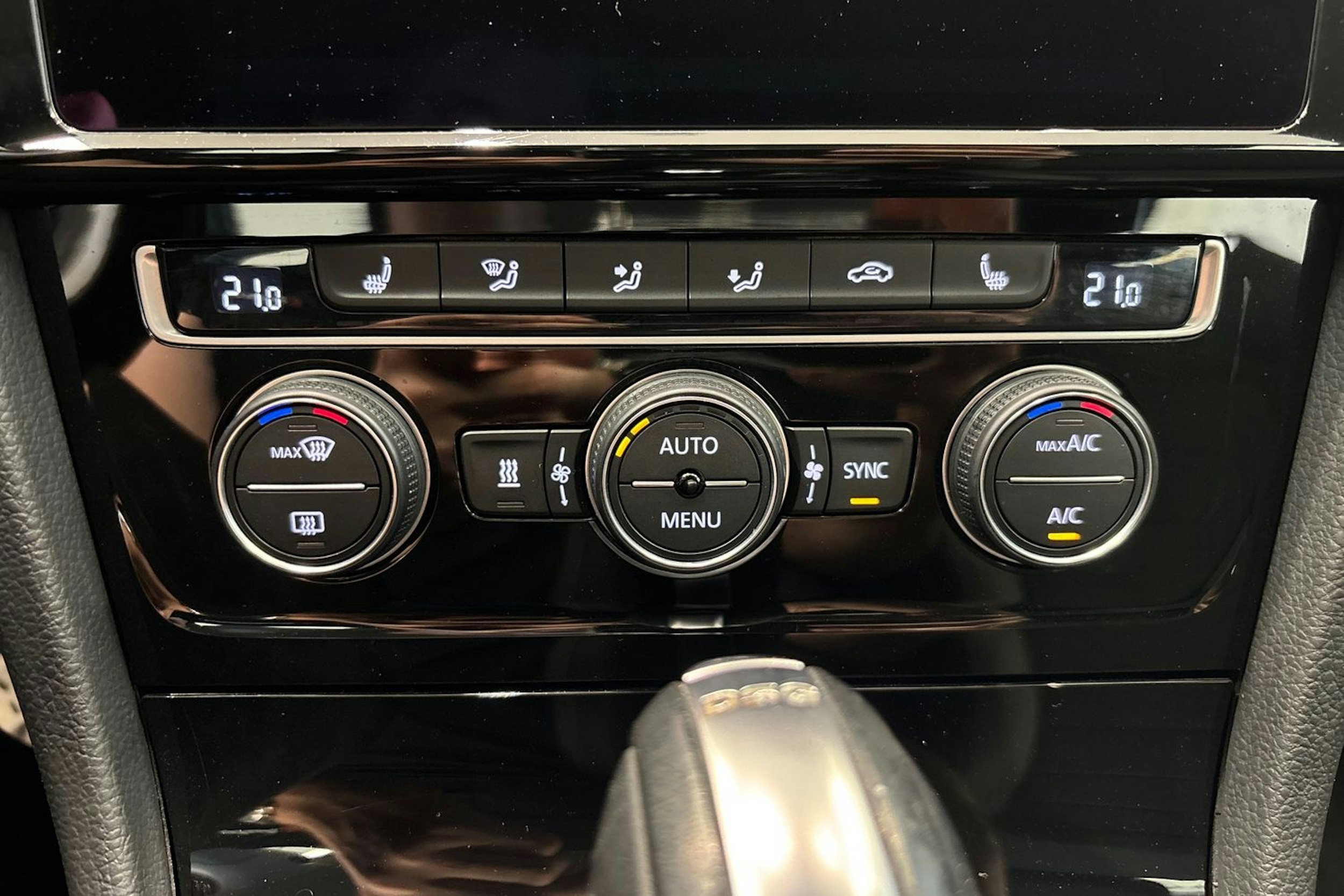 Harmaa Volkswagen GOLF 2019 kuva 26.