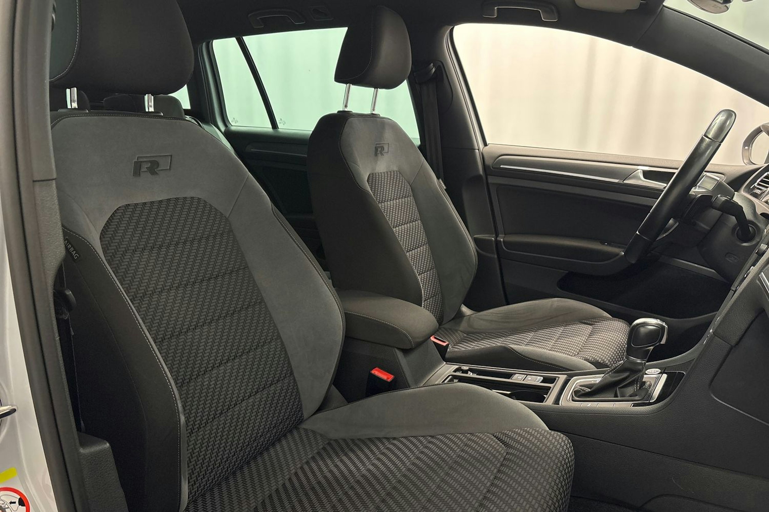 hopea Volkswagen Golf 2019 kuva 11.