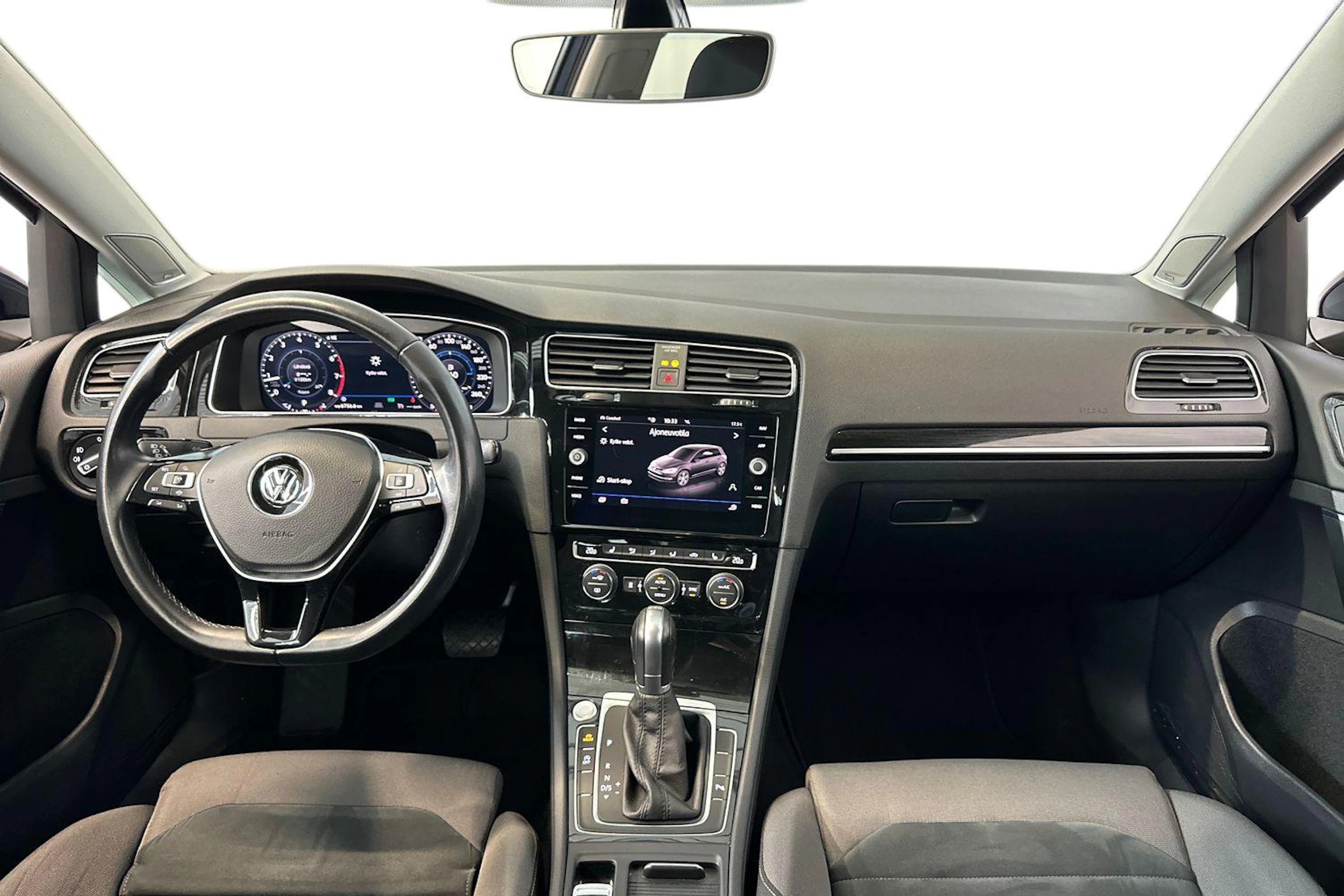 Sininen Volkswagen GOLF 2019 kuva 9.