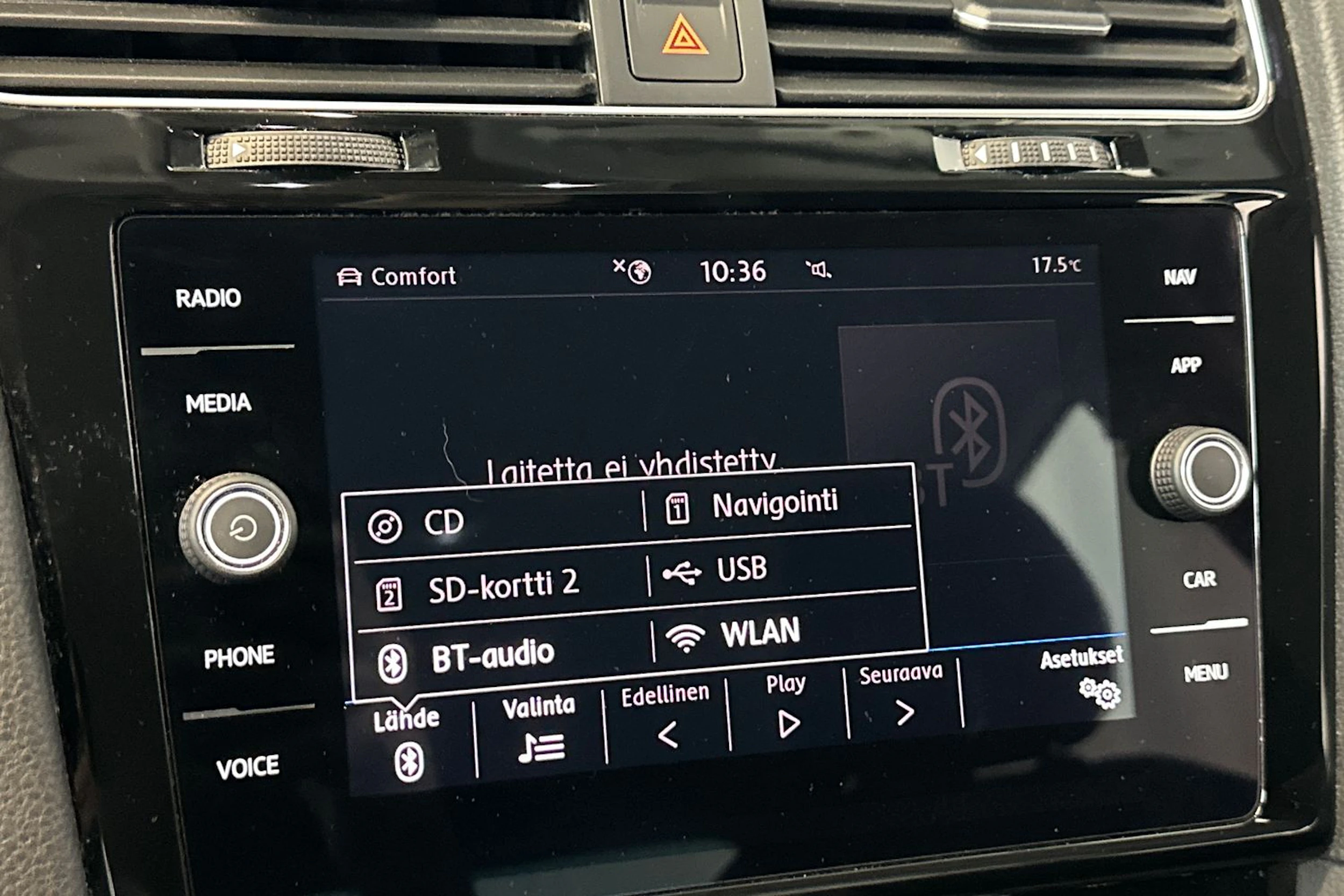 Sininen Volkswagen GOLF 2019 kuva 22.