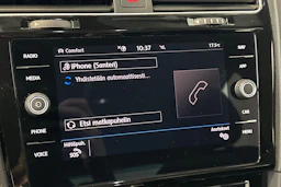 Sininen Volkswagen GOLF 2019 kuva 25.