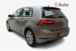 harmaa Volkswagen Golf 2019 kuva 3.