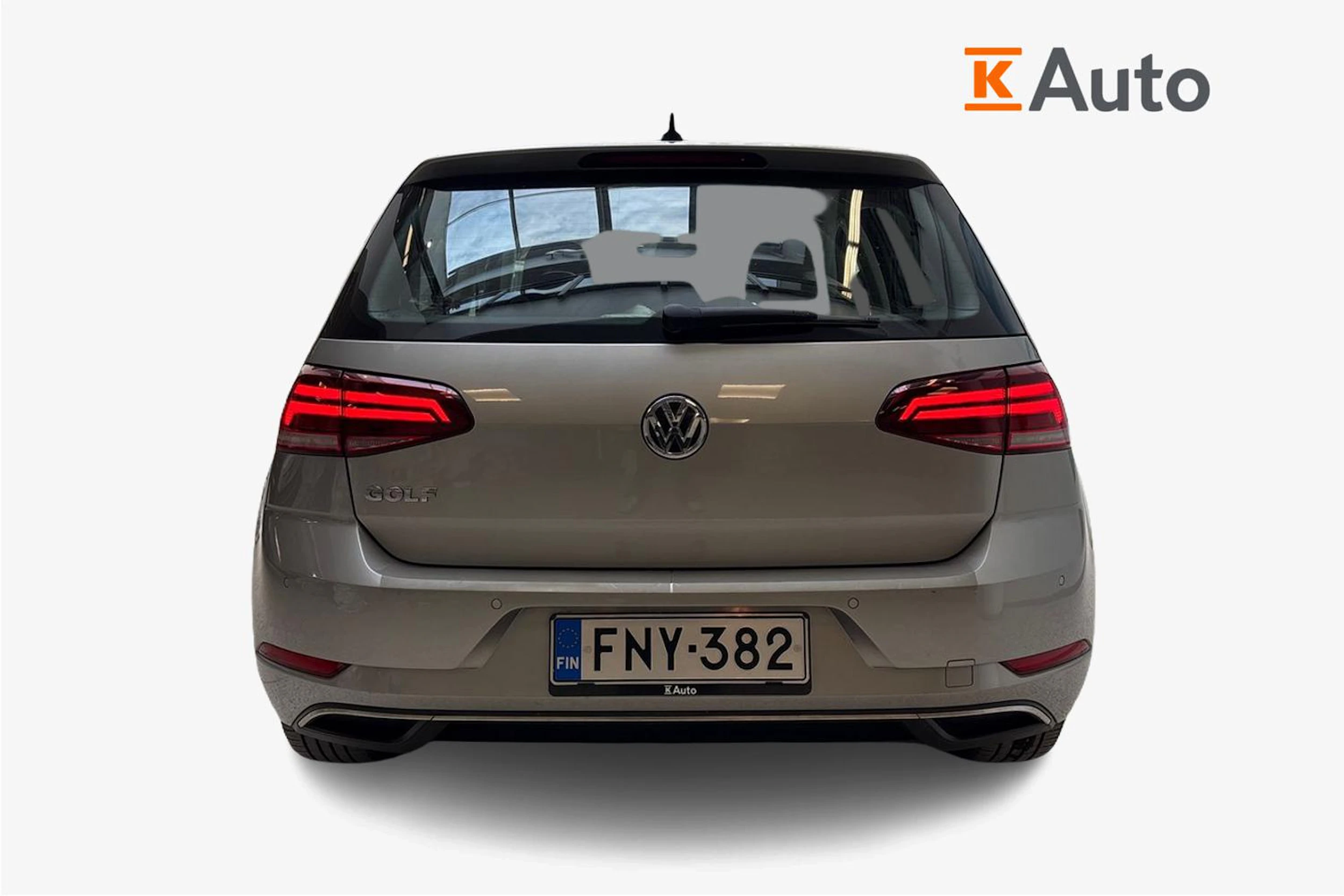 harmaa Volkswagen Golf 2019 kuva 4.