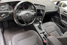harmaa Volkswagen Golf 2019 kuva 8.