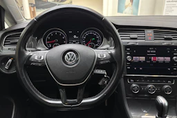 harmaa Volkswagen Golf 2019 kuva 19.