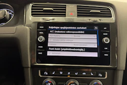sininen Volkswagen Golf 2019 kuva 18.