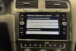 sininen Volkswagen Golf 2019 kuva 19.