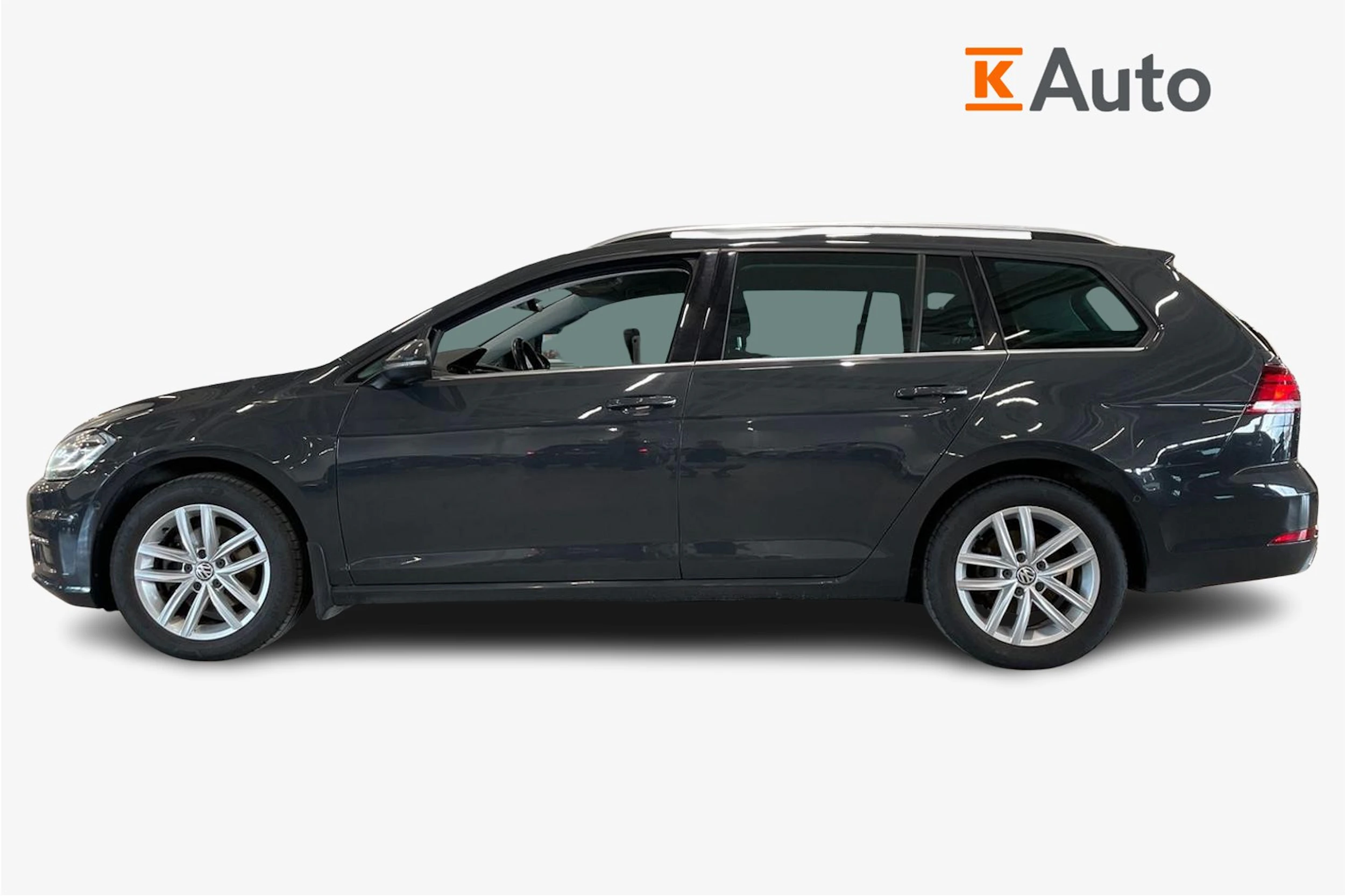 harmaa Volkswagen Golf 2019 kuva 5.