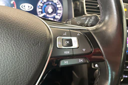 harmaa Volkswagen Golf 2019 kuva 13.