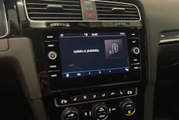 harmaa Volkswagen Golf 2019 kuva 18.