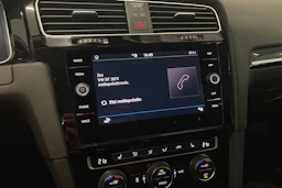 harmaa Volkswagen Golf 2019 kuva 19.