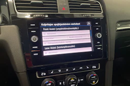 harmaa Volkswagen Golf 2019 kuva 24.