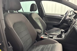 harmaa Volkswagen Golf 2019 kuva 14.