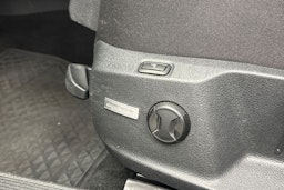 harmaa Volkswagen Golf 2019 kuva 17.