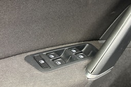 harmaa Volkswagen Golf 2019 kuva 18.