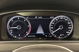 harmaa Volkswagen Golf 2019 kuva 23.