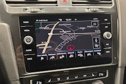 harmaa Volkswagen Golf 2019 kuva 25.