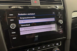 sininen Volkswagen Golf 2019 kuva 21.