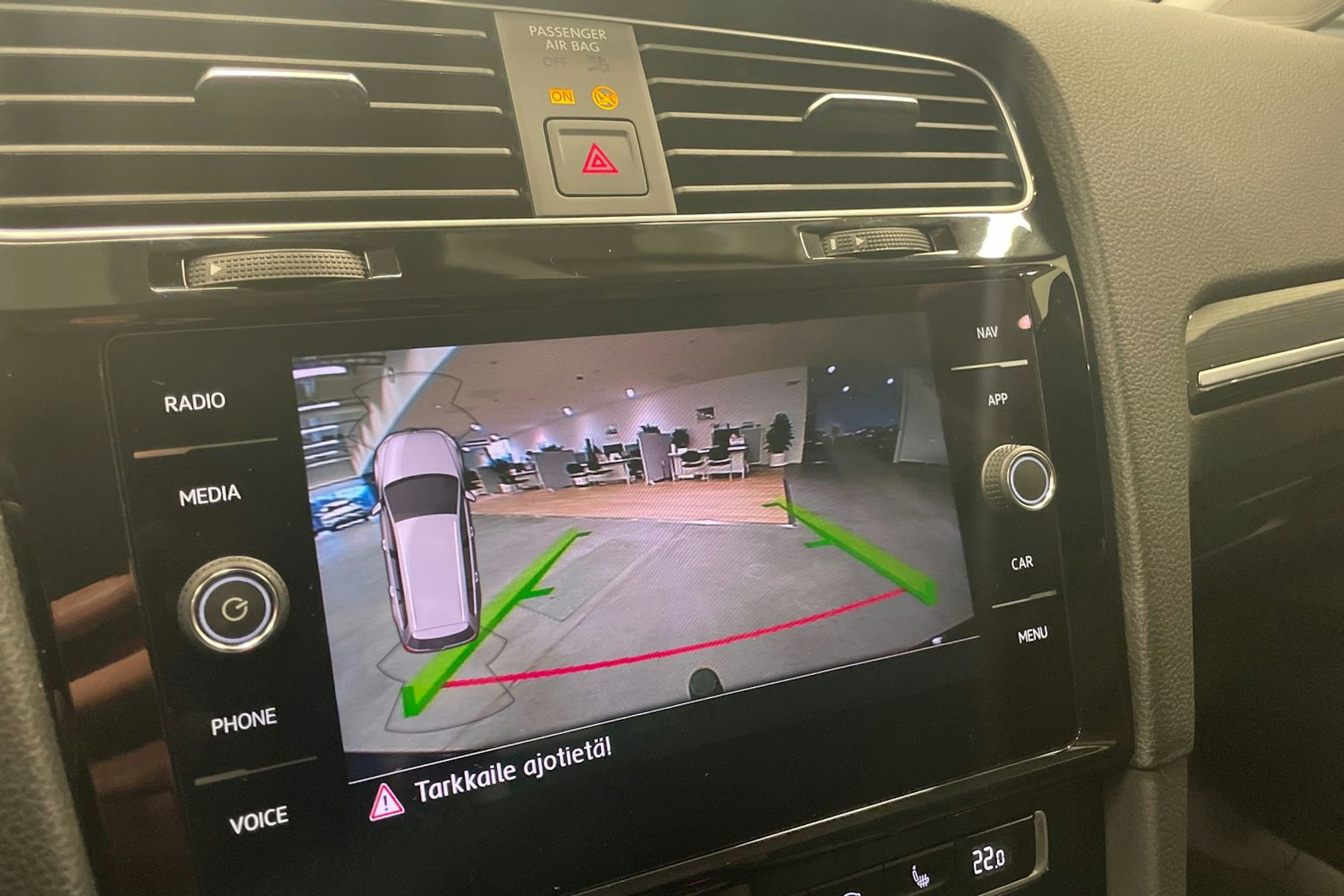 Sininen Volkswagen GOLF 2019 kuva 16.