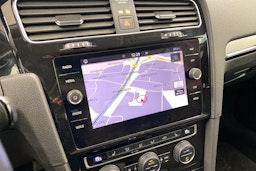 harmaa Volkswagen Golf 2019 kuva 13.