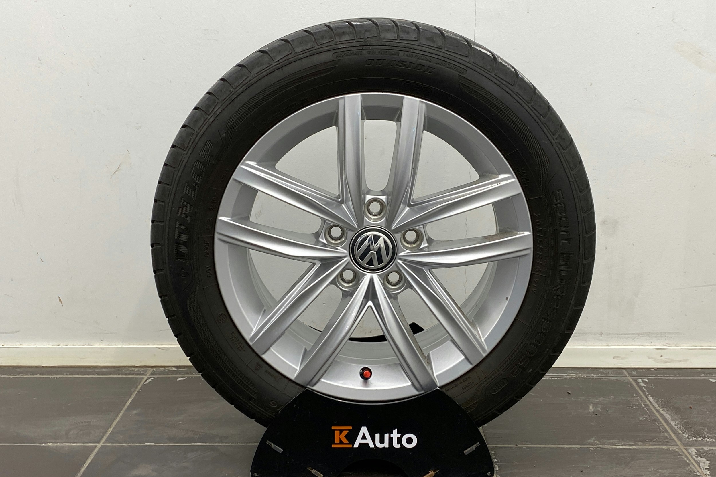 harmaa Volkswagen Golf 2019 kuva 19.