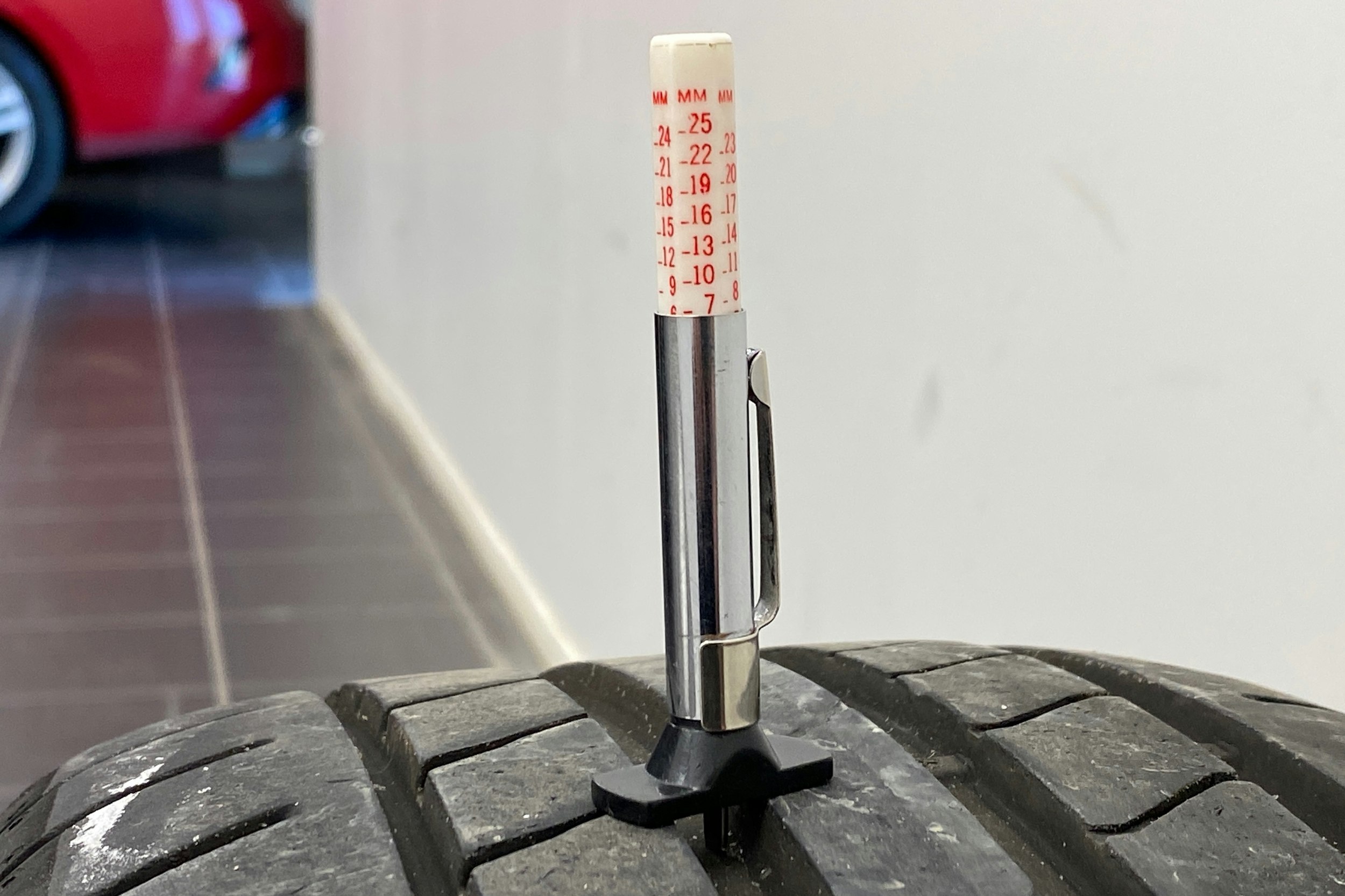 harmaa Volkswagen Golf 2019 kuva 20.