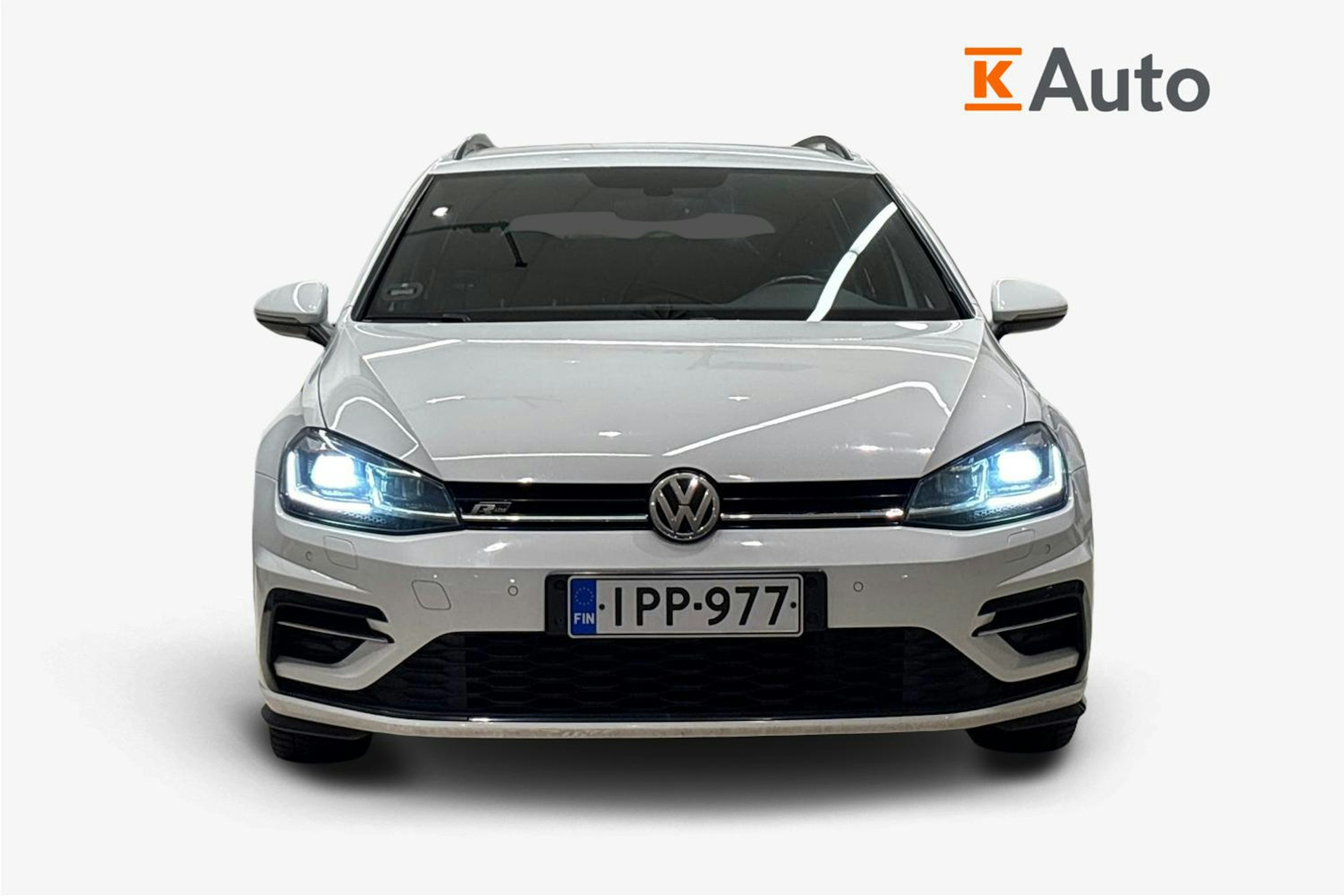 Valkoinen Volkswagen GOLF 2019 kuva 5.