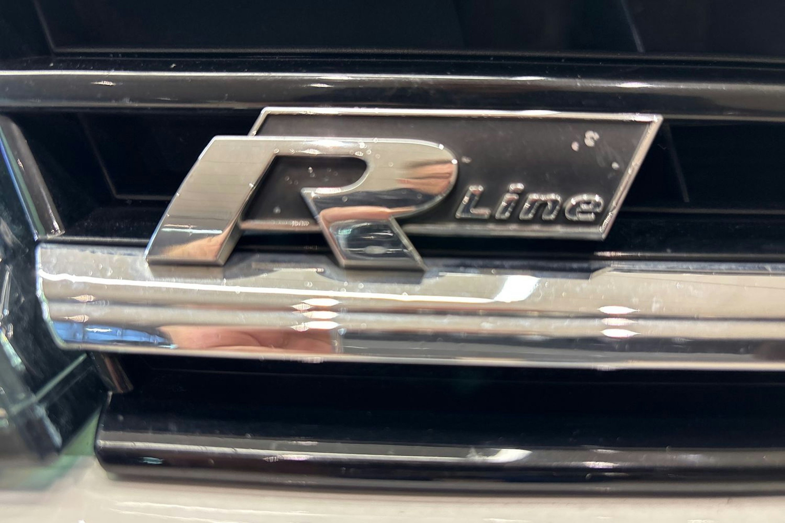 Valkoinen Volkswagen GOLF 2019 kuva 16.