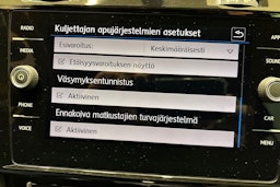 Valkoinen Volkswagen GOLF 2019 kuva 31.