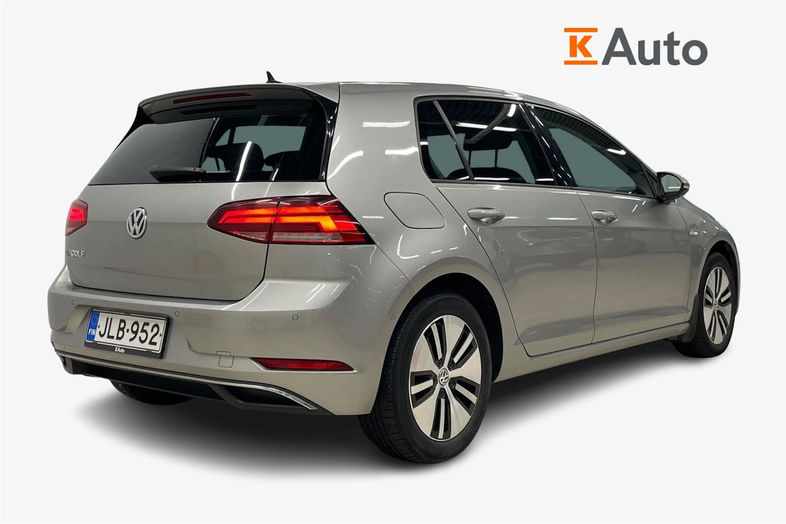 Harmaa Volkswagen GOLF 2019 kuva 2.