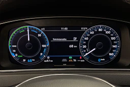 Harmaa Volkswagen GOLF 2019 kuva 16.