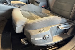 Valkoinen Volkswagen GOLF 2019 kuva 20.