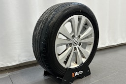 valkoinen Volkswagen Golf 2019 kuva 33.