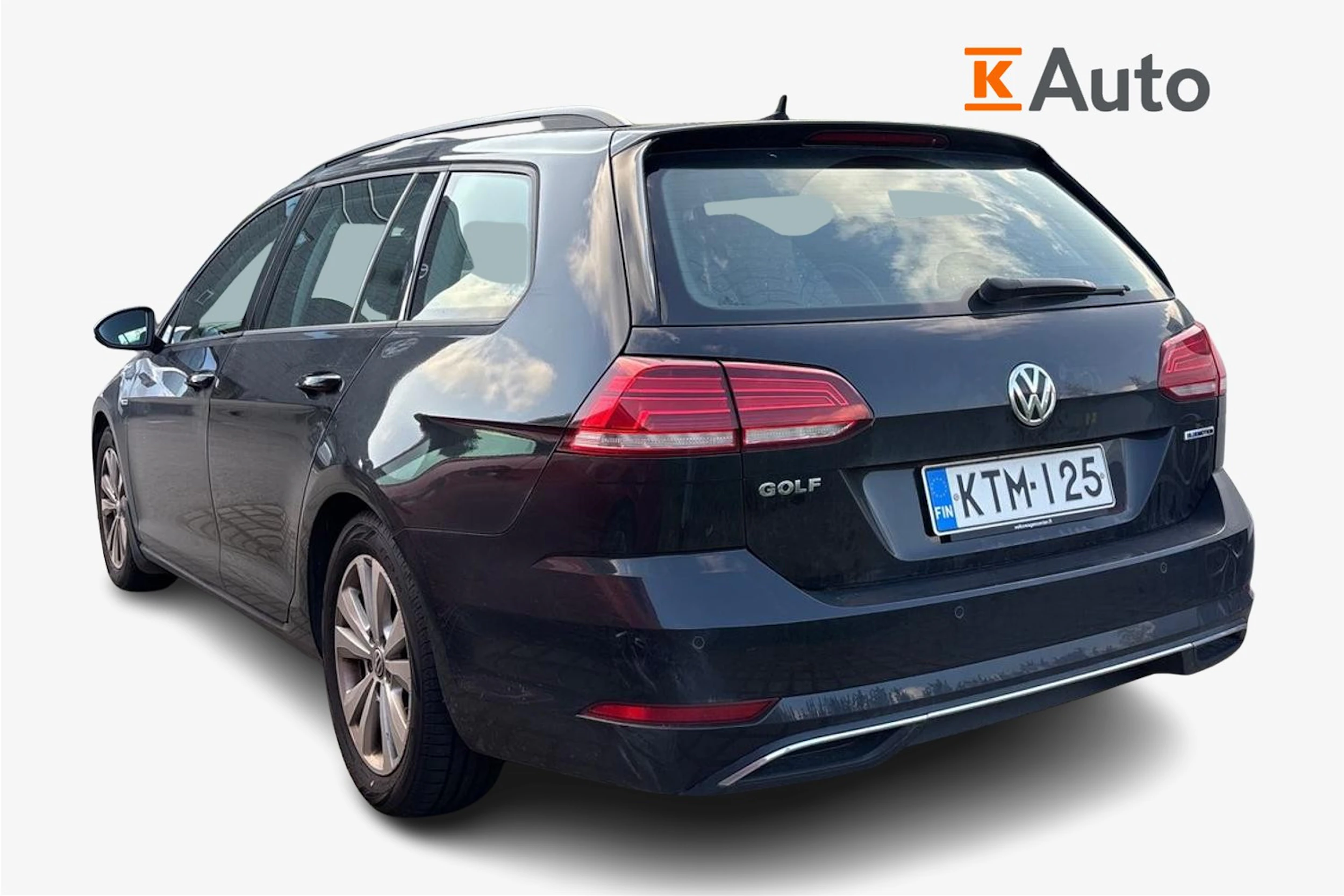 musta Volkswagen Golf 2019 kuva 2.