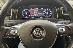 valkoinen Volkswagen Golf 2019 kuva 13.