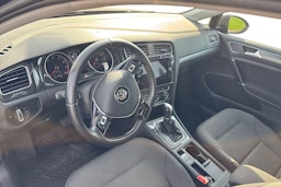 Sininen Volkswagen GOLF 2019 kuva 3.