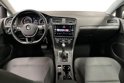 valkoinen Volkswagen Golf 2019 kuva 9.