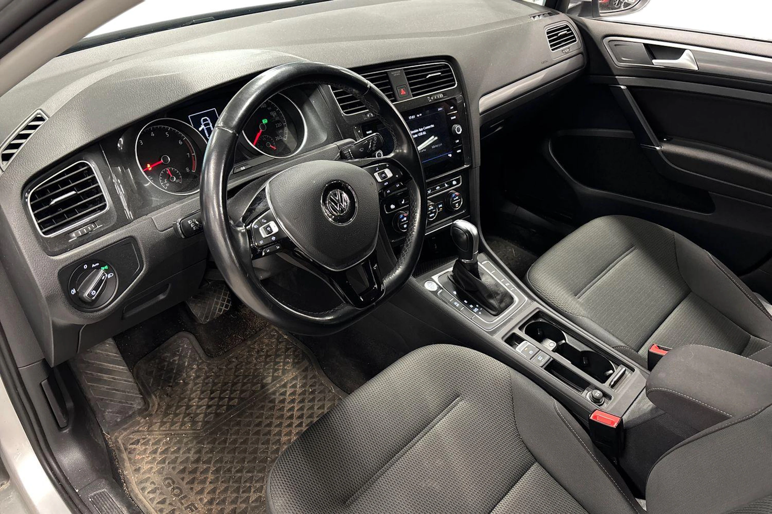 hopea Volkswagen Golf 2019 kuva 3.