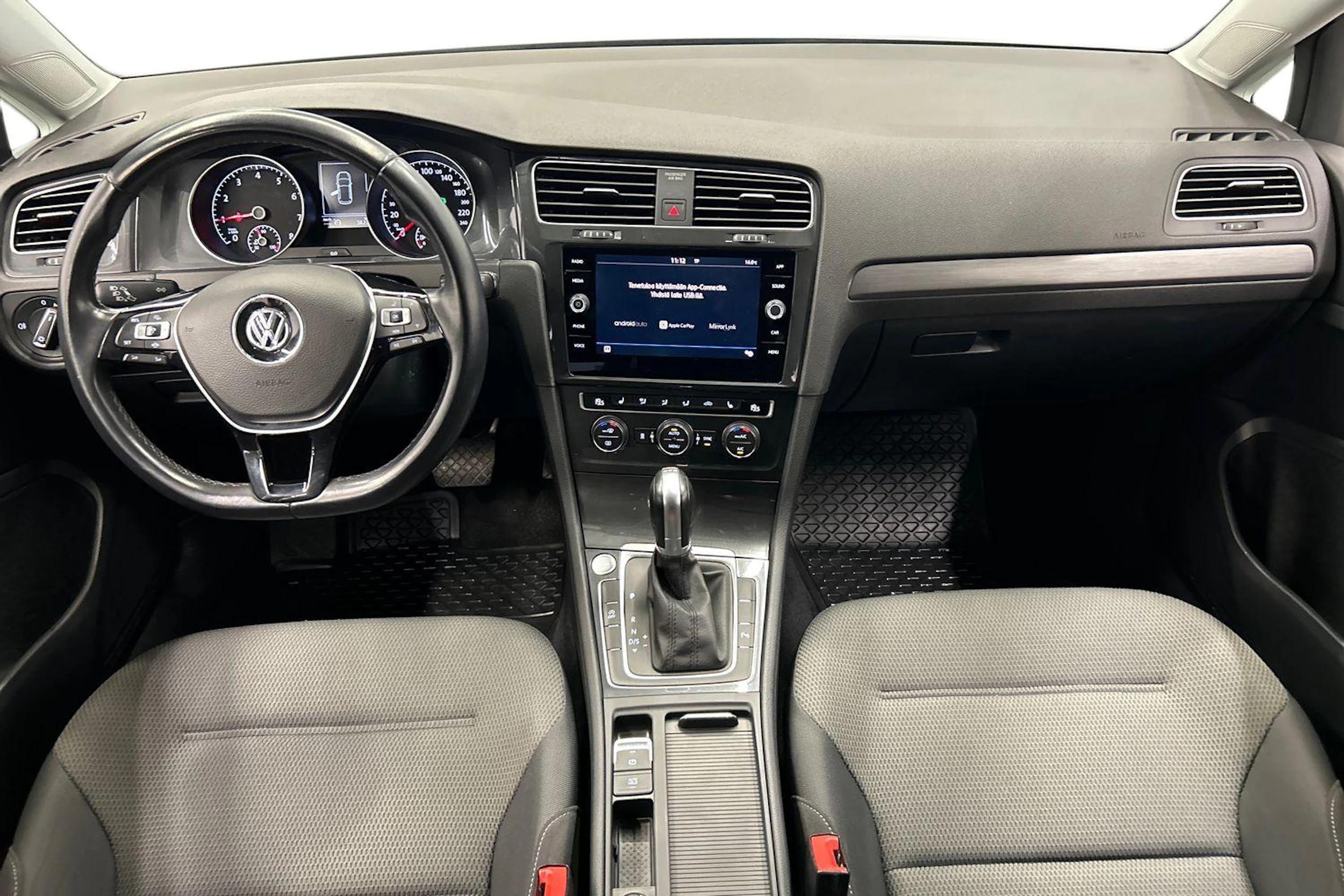 hopea Volkswagen Golf 2019 kuva 7.