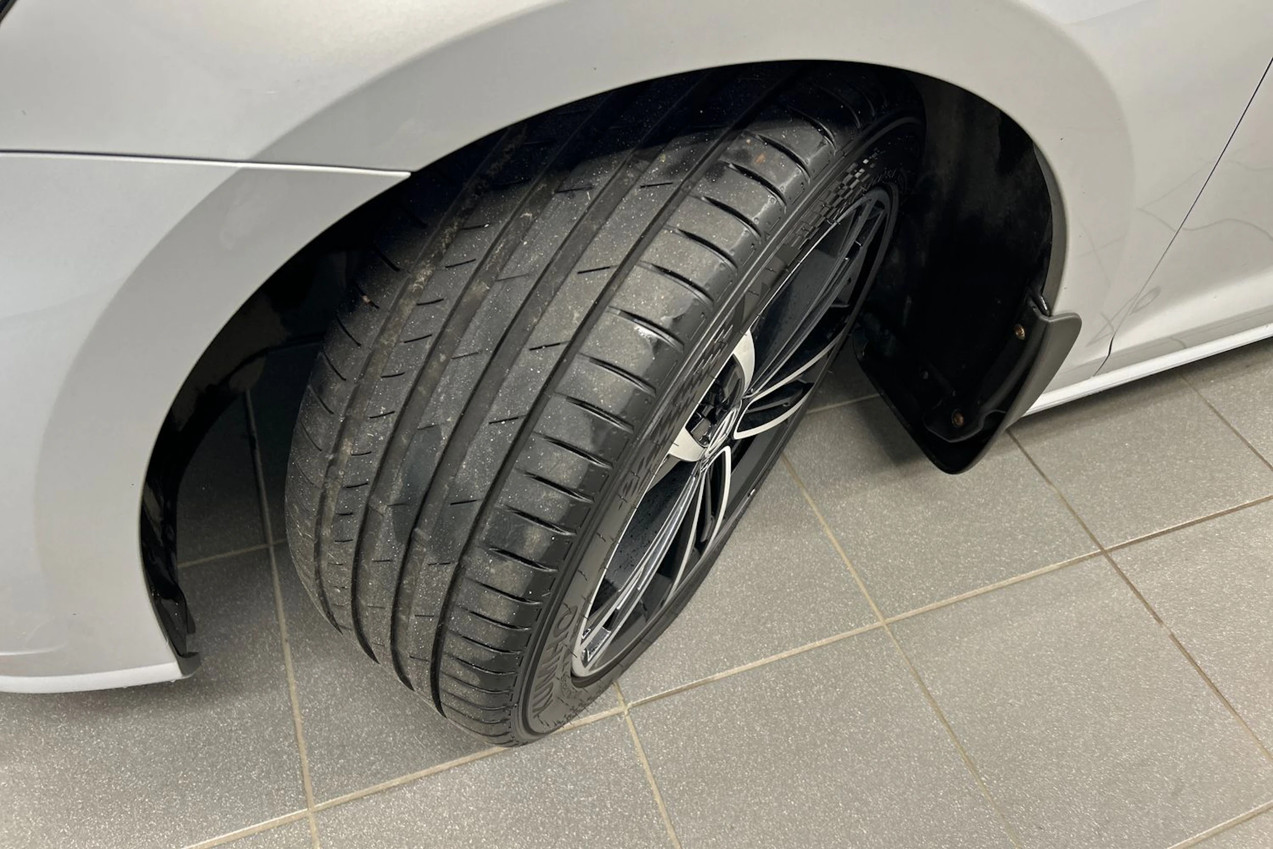 hopea Volkswagen Golf 2019 kuva 10.