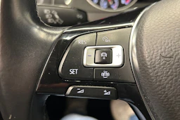 hopea Volkswagen Golf 2019 kuva 15.