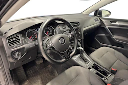 musta Volkswagen Golf 2019 kuva 3.