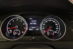 harmaa Volkswagen Golf 2019 kuva 11.