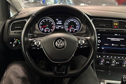 harmaa Volkswagen Golf 2019 kuva 12.