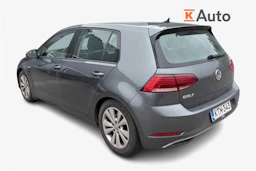 harmaa Volkswagen Golf 2019 kuva 2.