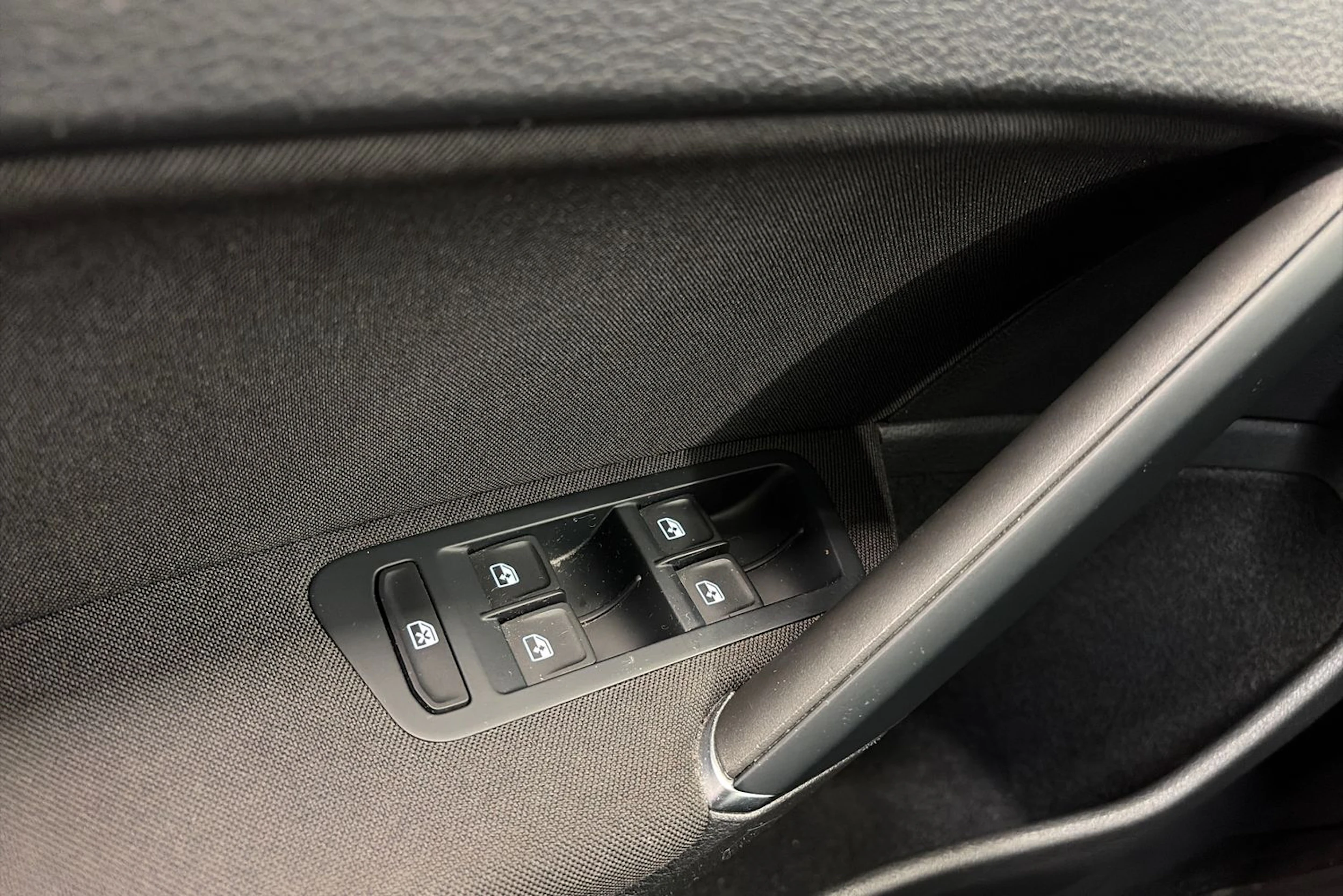 hopea Volkswagen Golf 2019 kuva 24.