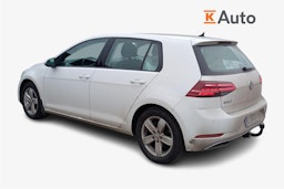 valkoinen Volkswagen Golf 2019 kuva 3.