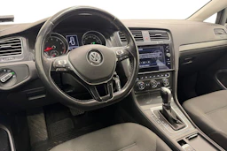 Musta Volkswagen GOLF 2019 kuva 8.