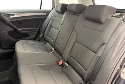 Musta Volkswagen GOLF 2019 kuva 11.