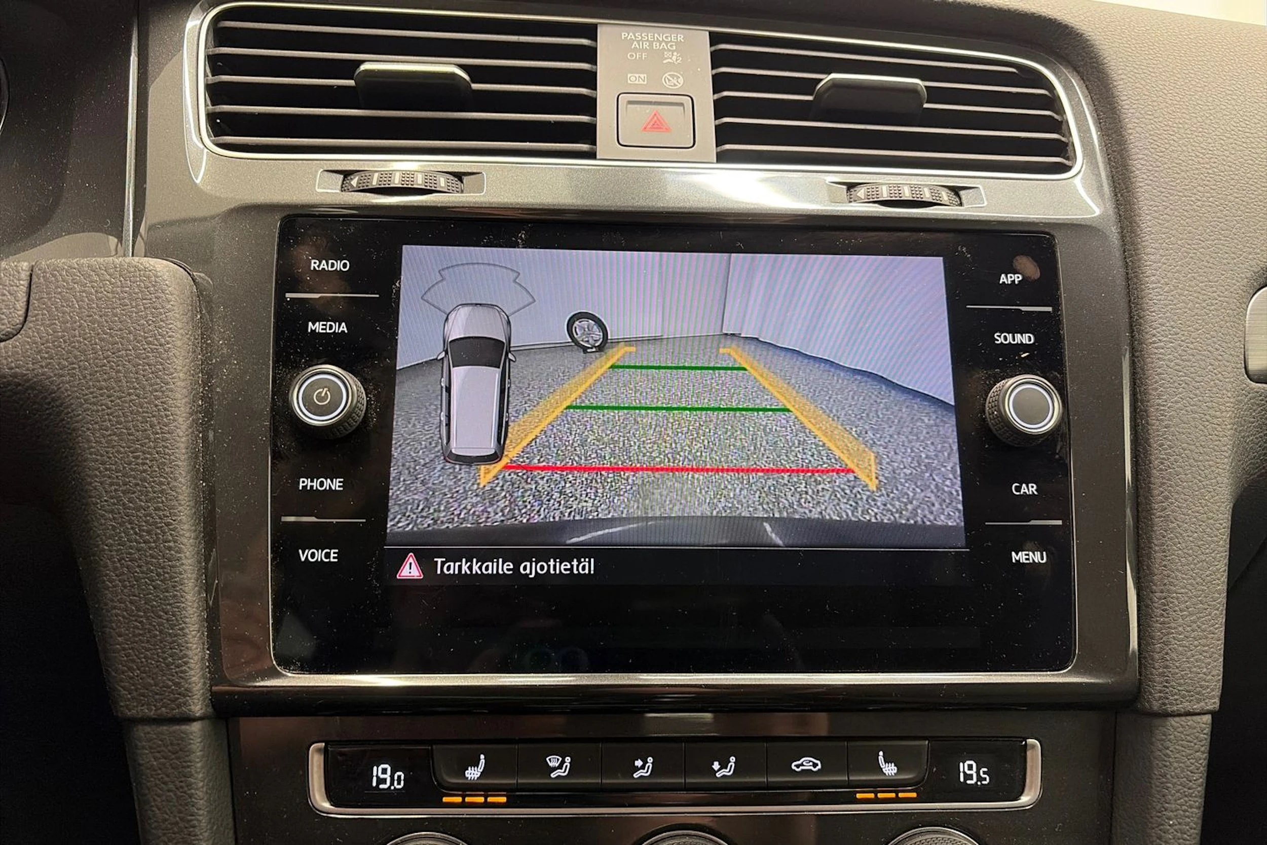 Musta Volkswagen GOLF 2019 kuva 21.